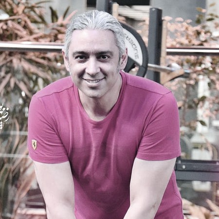 مازیار فلاحی عکس یادگاری