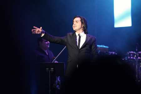 محسن یگانه تو حتی