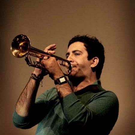 امید حاجیلی دوست دارم