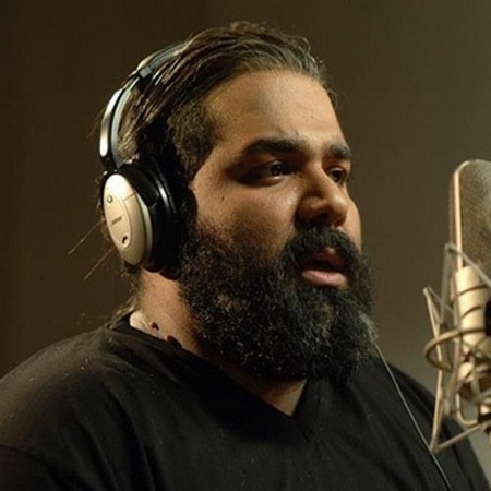 رضا صادقی مرد دیوونه