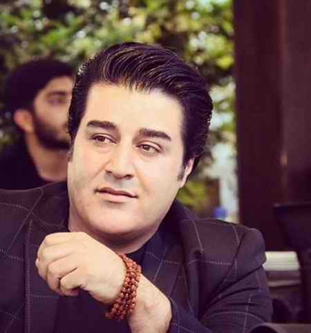 مهدی یغمایی جشن غمگین