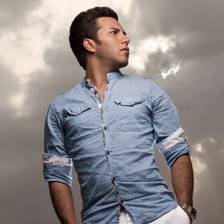 احسان حق شناس بی قرار