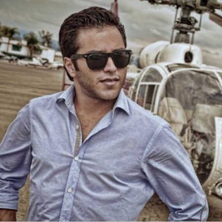 احسان حق شناس وابسته