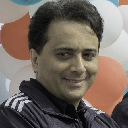 آهنگ میگن فرشته روزشو از مجید اخشابی