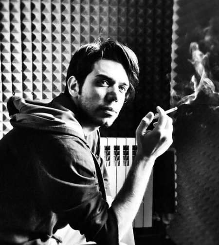 مجید ادیب ضرر