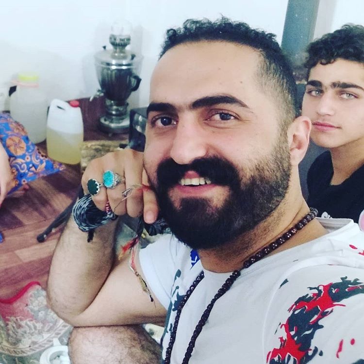 رضا کرد دلی حرف