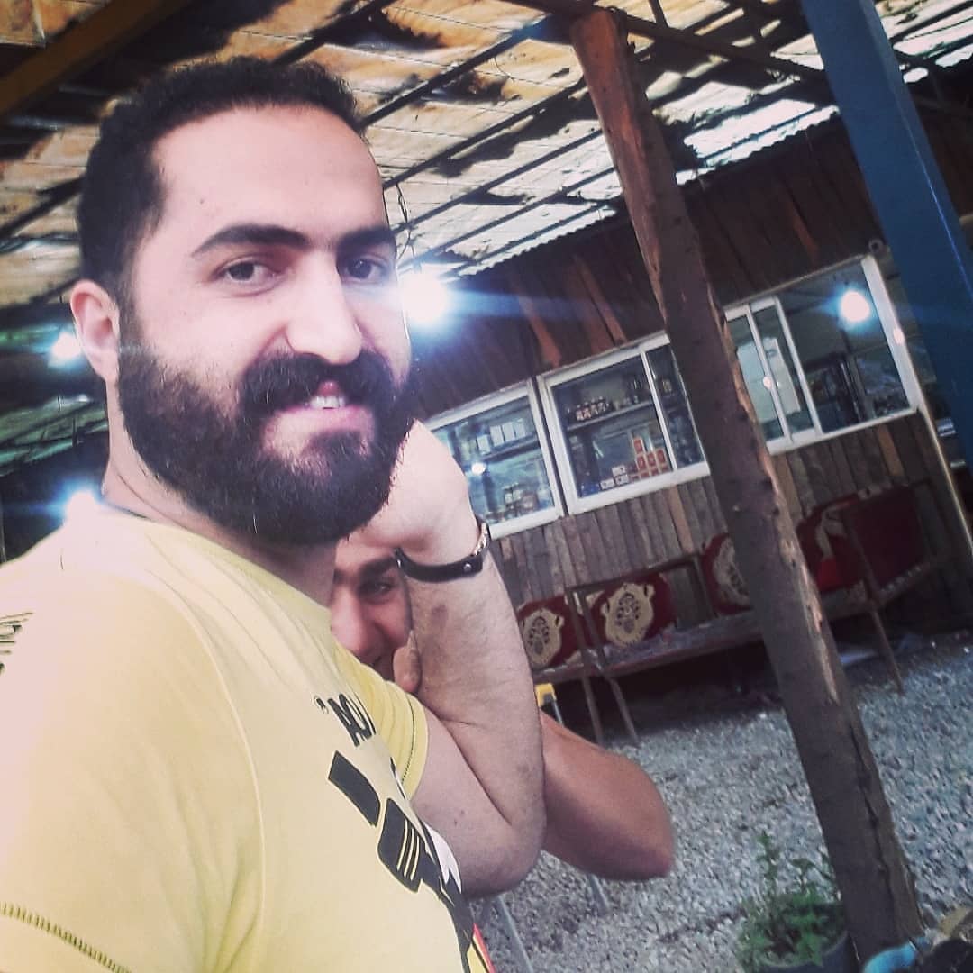 رضا کرد عبرت