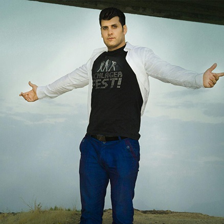 روح الله کریمی نمدیوه