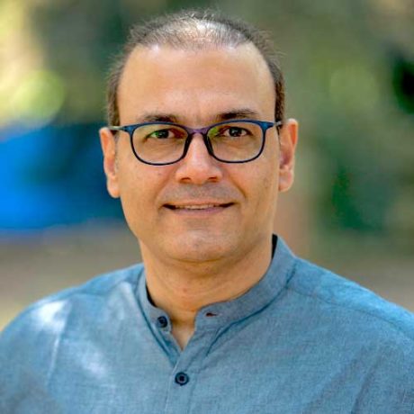 علیرضا قربانی رسوای زمانه