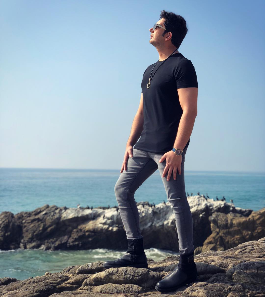 فرزاد فرزین معشوق سیاهی