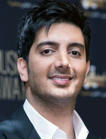 فرزاد فرزین سوپر استار