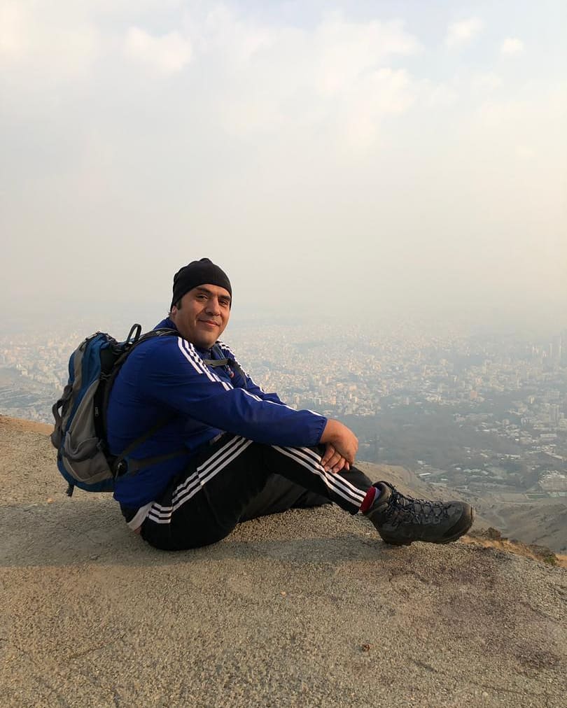 مانی رهنما تاوان