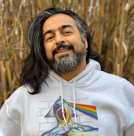 پرواز همای نوار زرد