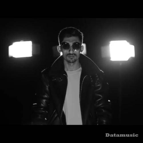 دانلود آهنگ این جنگ زخمی و سوگند