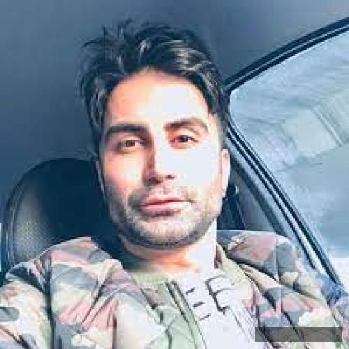 دانلود آهنگ آروم آروم عاشق شدم عاشق اون چشمات 