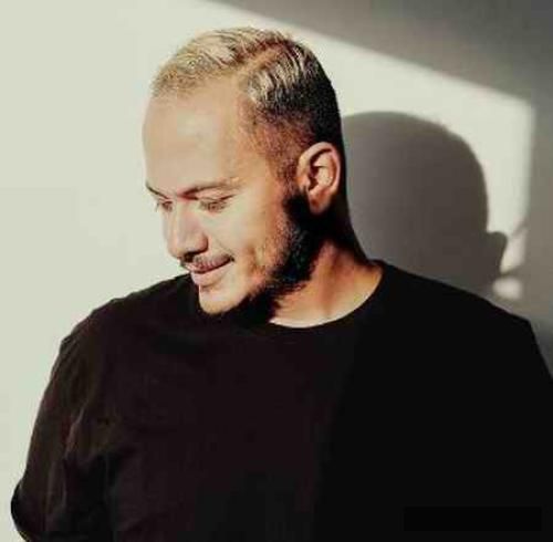 دانلود آهنگ  دستمو ول نکن که زمین میخورم تو بری از همه آدما میبرم اشوان