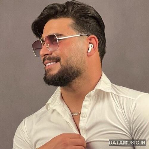 دانلود آهنگ تویی توی قلبم روی توی اسمم همه تور کنار من میشناسنت ریوان