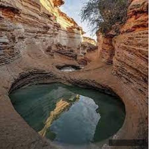 دانلود آهنگ  زوده ولی باید رابطمون به تهش برسه ببین گریه نکن تا نریزه خط چشت مستر کیارش