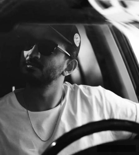 دانلود آهنگ تو سرم نقشه هایی که ردیف چیدم حس می کنم تو تنم بهترین تیپم دارم سینا ساعی