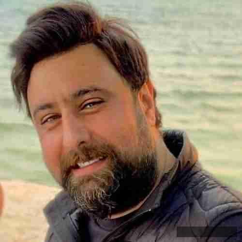 دانلود آهنگ وقتی تو غمگینی خیلی غم‌ انگیزم همدرد پاییزم، همراه این برگا اشکامو می‌ریزم محمد علیزاده