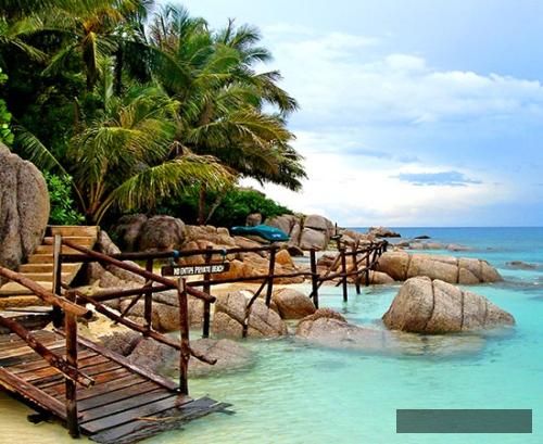 دانلود آهنگ  یروز میاد یادت میره جامو میدی یکی دیگه با تو نشد دیگه دیره مستر کیارش