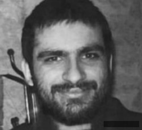 دانلود آهنگ شبی گرگ هیچکس