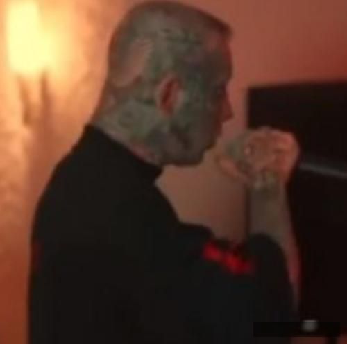 دانلود آهنگ تو داری به چی فکر میکنی تتلو