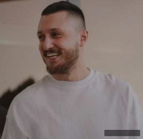 دانلود آهنگ عقدس یا چی شایع