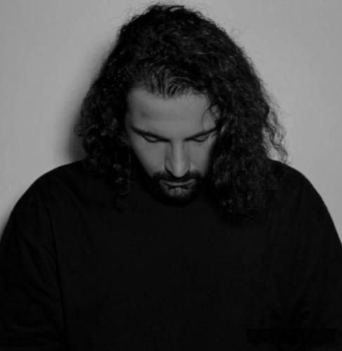 دانلود آهنگ امشب بی دلیل ناجی