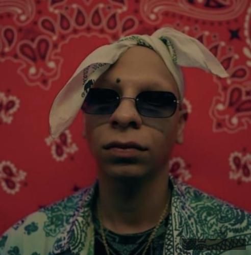 دانلود آهنگ مامان ببخشید یانگ صادن