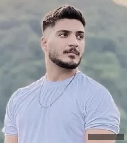 دانلود آهنگ دنیا گرده آرمین برمایه