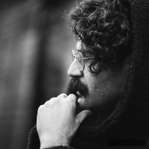 دانلود آهنگ این روزا میگذره بد و خوبم هست توش ماهم دلمون روشن شاهین نجفی