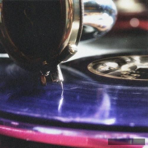 دانلود آهنگ تو این خونه کوروش و هومان