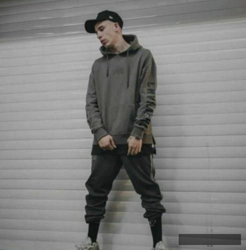 دانلود آهنگ وقتی پیش منه نمیخواد برگرده کورش