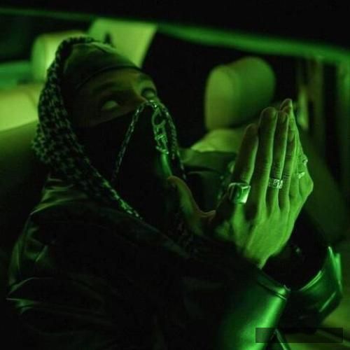 دانلود آهنگ دخترم جای بیبی حبیبیه یه جا چیل کنم چرسی