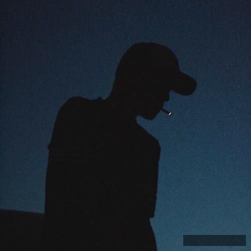 دانلود آهنگ من نه کاملم نه بهترین آدم این دنیام هیپهاپولوژیست