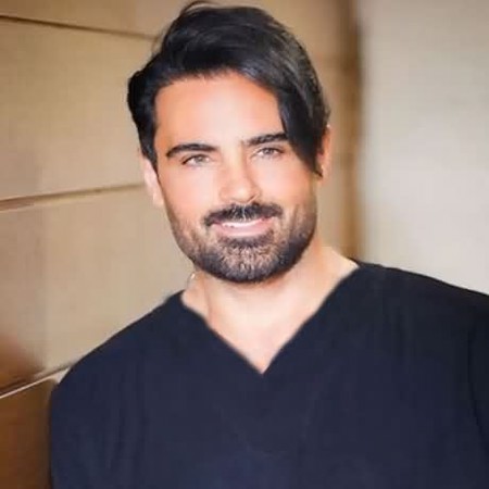 دانلود آهنگ میشه یکم ساده بگردی رو این چیزا حساسم سهراب پاکزاد