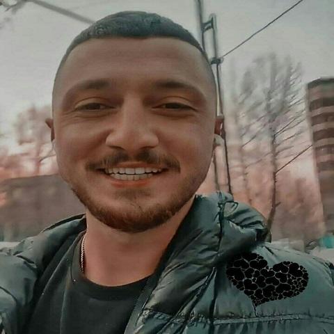 دانلود آهنگ نیستمتون شایع