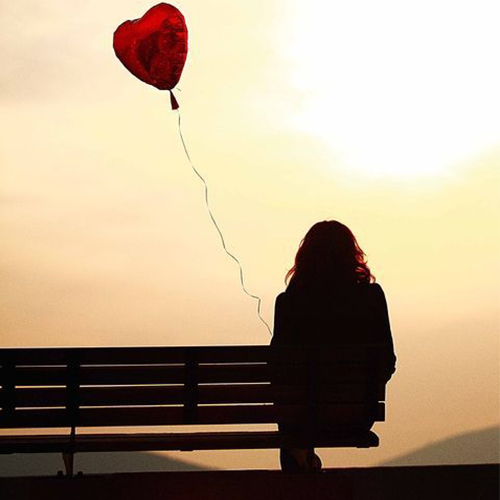 دانلود آهنگ امشب دلم میگیره آسمون قرمز یه برف دیگه ناشناس