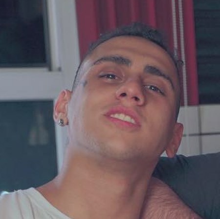 دانلود آهنگ مینویسم هرچی دیدم خودم کشیدم هرچی میگم شایان یو