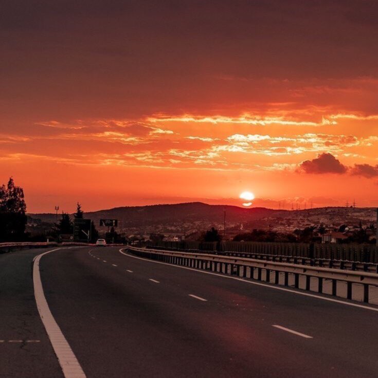 دانلود آهنگ تو کراش منی من کراش توعم پ همیشه بام بمون ناشناس