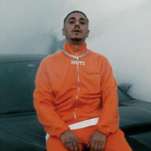 دانلود آهنگ Biz Kotuyuz Aynen موتی