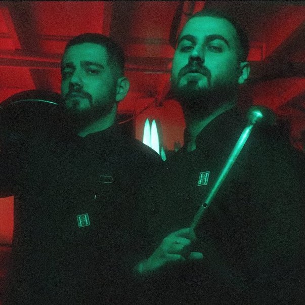 دانلود آهنگ گفتی دوسم داری ولی نه اونقد من دوست دارم دقیقا همونقد تاک داون