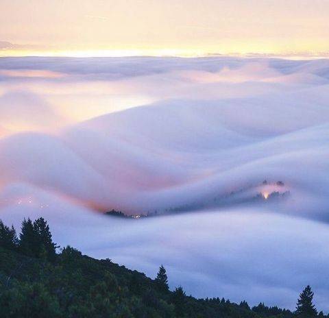 دانلود آهنگ پاشو باهام تو پس برقص بیخیال هر چی خاطرست که هست آرتا