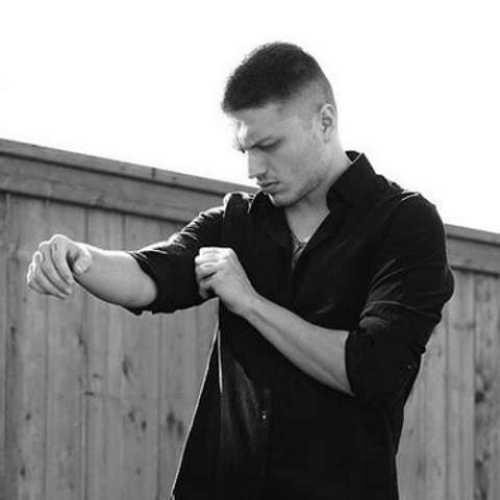 دانلود آهنگ صبر کن همیشه خالی میمونه تو جات پوبون