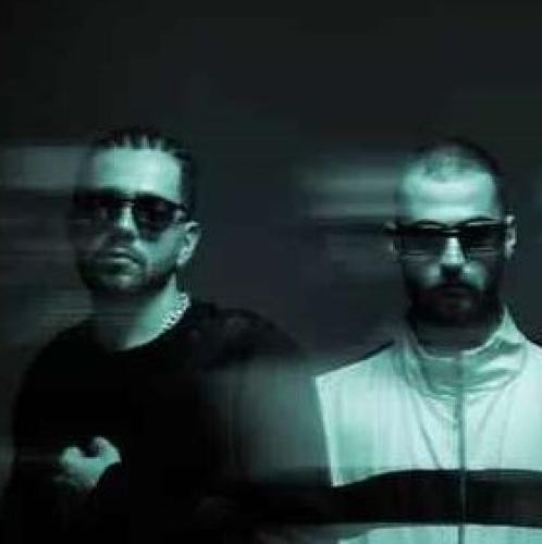 دانلود آهنگ اونا چه میدونن چرا‌نیستی چه میدونن چرا نیومده هنو به جات هیشکی تاک داون