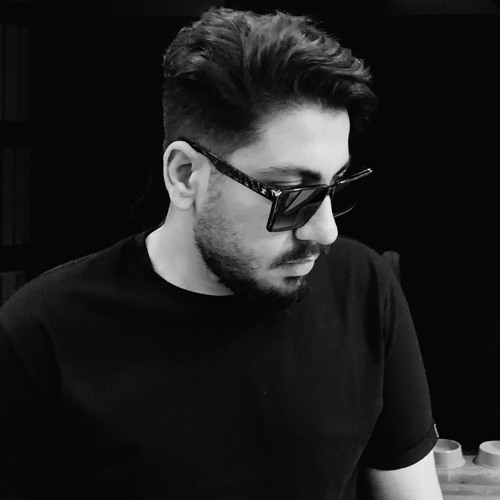 دانلود آهنگ یه وقتا فقط مرگ راه حله حاجی یه وقتا میاد بغض جای خنده مهدی ارتعاش