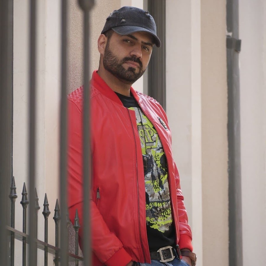 دانلود آهنگ روزا همه تکراری شدن نیستی نمیبینمت باز دورم رضا شیری