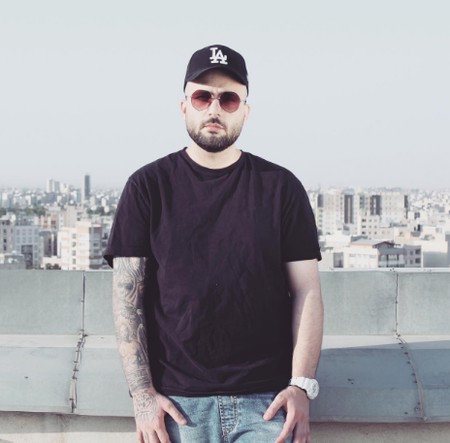 دانلود آهنگ با اینکه فشارش بود روی کولم همه چی خواستم همه چی بخرم برات پولم نرسید دانیال