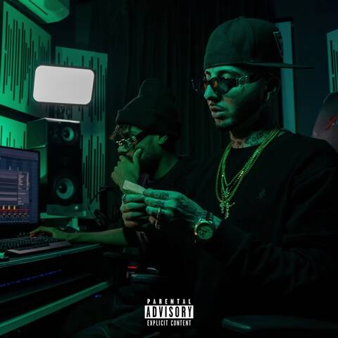 دانلود آهنگ یروز میبینی دیگه من رفتمو قیدتو میزنم صد درصد ویناک